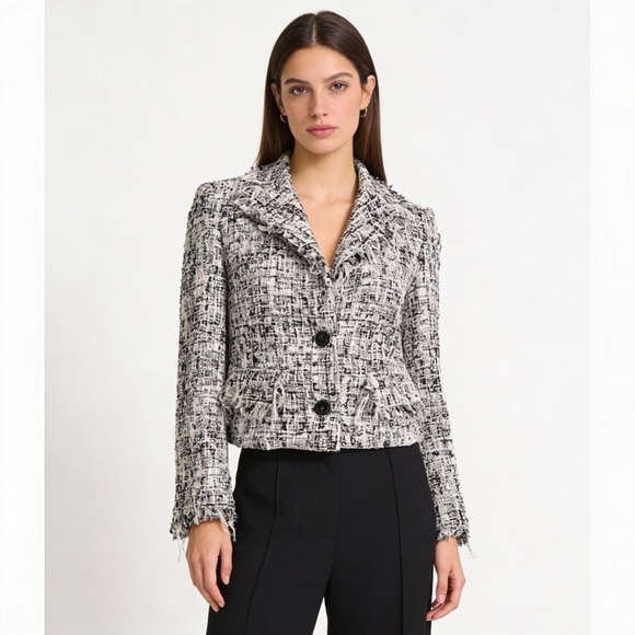 Alice + Olivia Jackets & Blazers - Alice + Olivia Cropped Boucle Jacket Black & White Size S